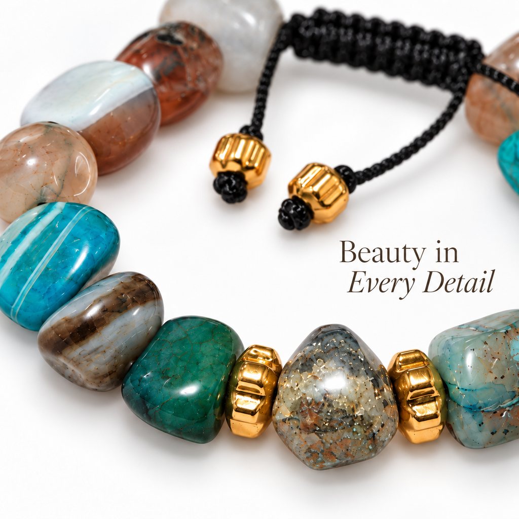 7agat close-up of turquoise green and grey Agate chips with Hexagonal Agate and Gold Hematite details.