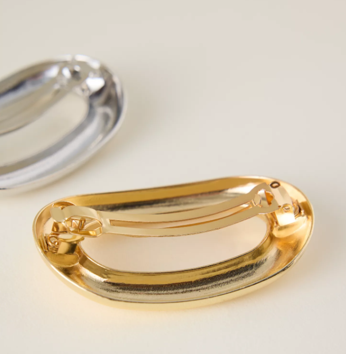 7AGAT metal hair barrette clips for women and girls, elegant claw-style hair accessories for daily wear and special occasions.